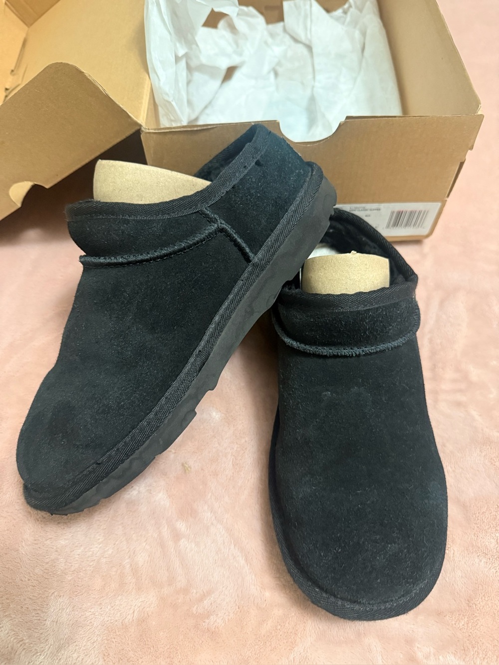 UGG Classic Suede Slip-On Comfort Clog Size 4